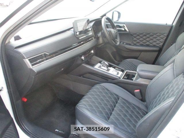 Mitsubishi OUTLANDER PHEV 2023-06 8563128-20