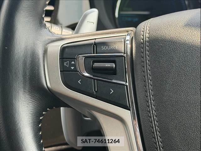 Mitsubishi OUTLANDER PHEV 2019-09 8563131-11
