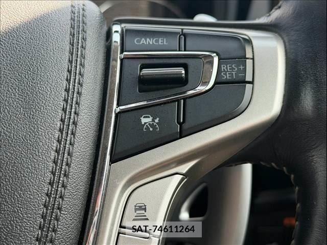 Mitsubishi OUTLANDER PHEV 2019-09 8563131-12