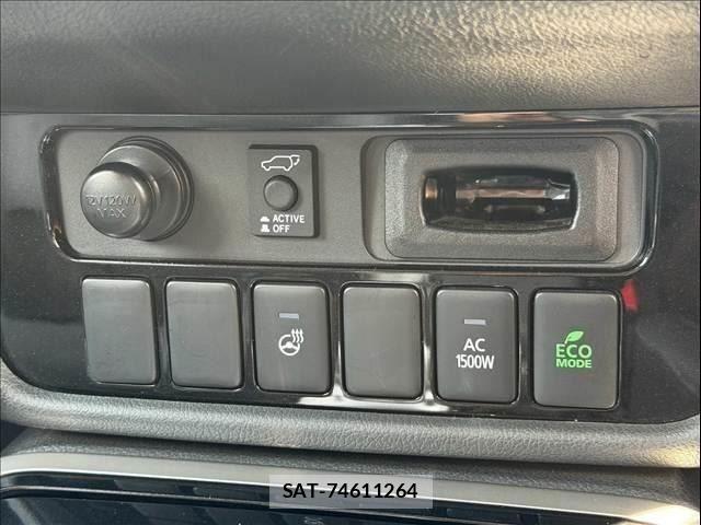 Mitsubishi OUTLANDER PHEV 2019-09 8563131-23
