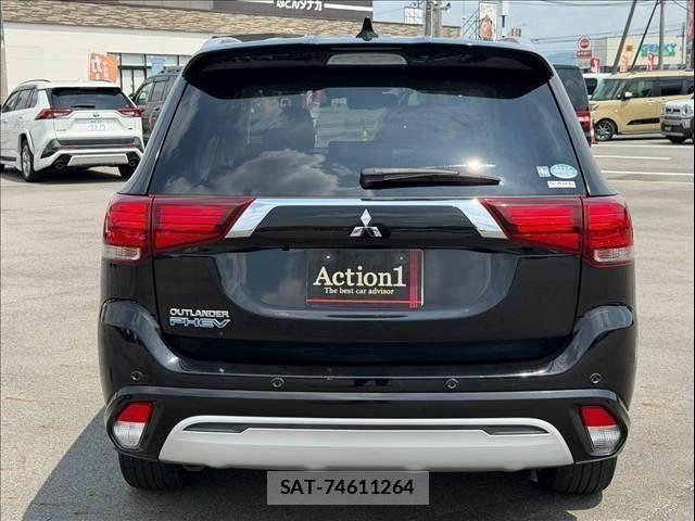 Mitsubishi OUTLANDER PHEV 2019-09 8563131-3