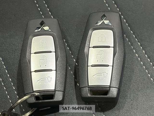 Mitsubishi OUTLANDER PHEV 2022-02 8563130-17