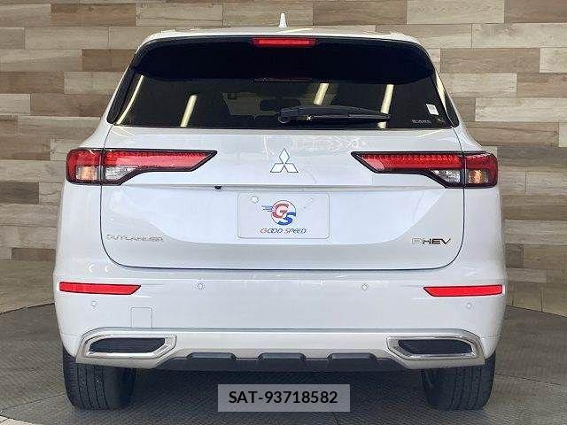 Mitsubishi OUTLANDER PHEV 2022-06 8628306-14