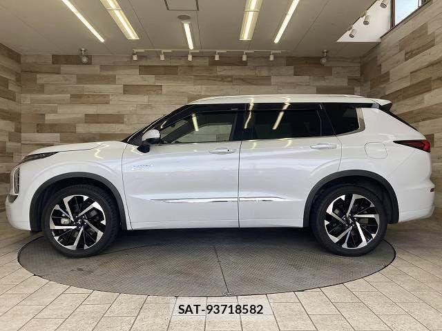 Mitsubishi OUTLANDER PHEV 2022-06 8628306-15