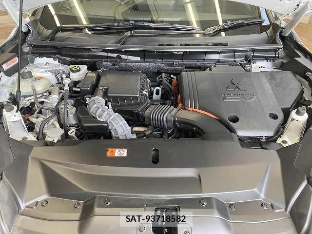 Mitsubishi OUTLANDER PHEV 2022-06 8628306-17