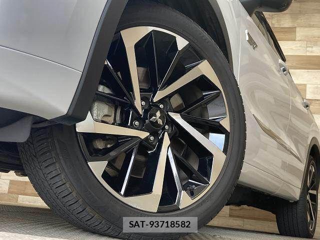 Mitsubishi OUTLANDER PHEV 2022-06 8628306-18