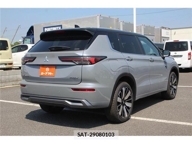 Mitsubishi OUTLANDER PHEV 2025-07 8628301-14