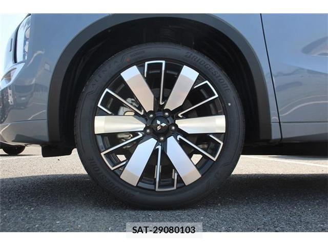 Mitsubishi OUTLANDER PHEV 2025-07 8628301-17
