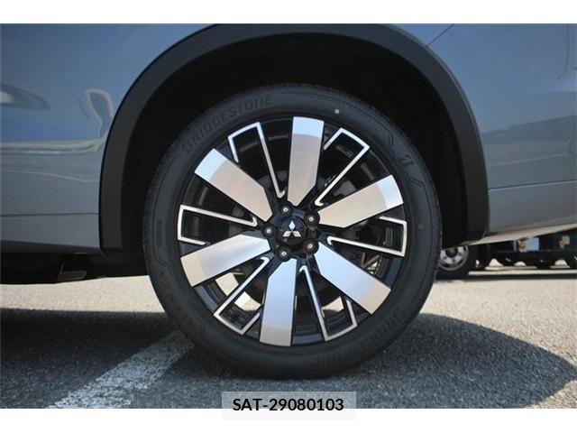Mitsubishi OUTLANDER PHEV 2025-07 8628301-18