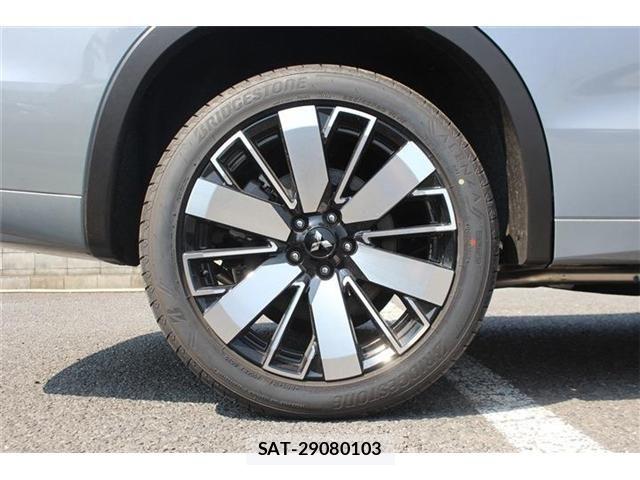 Mitsubishi OUTLANDER PHEV 2025-07 8628301-19