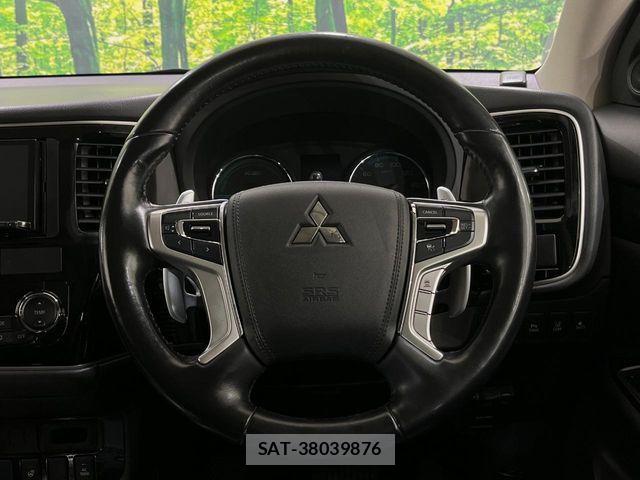 Mitsubishi OUTLANDER PHEV 2018-03 8628309-10