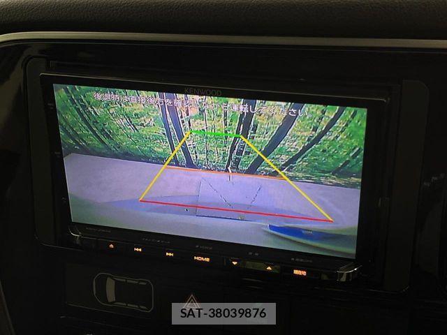 Mitsubishi OUTLANDER PHEV 2018-03 8628309-3