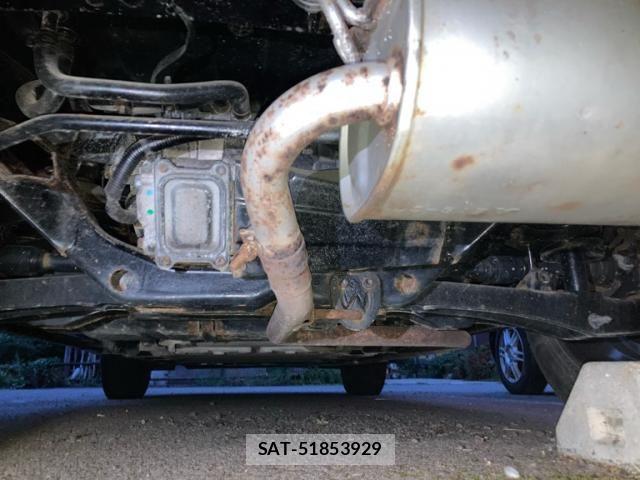 Mitsubishi OUTLANDER PHEV 2013-12 8628310-9