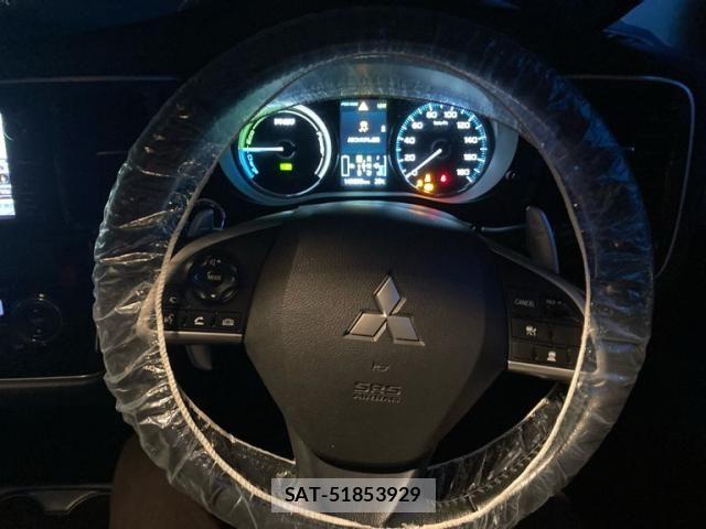 Mitsubishi OUTLANDER PHEV 2013-12 8628310-15