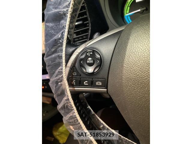 Mitsubishi OUTLANDER PHEV 2013-12 8628310-17