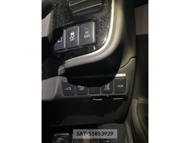 Mitsubishi OUTLANDER PHEV 2013-12 8628310-18