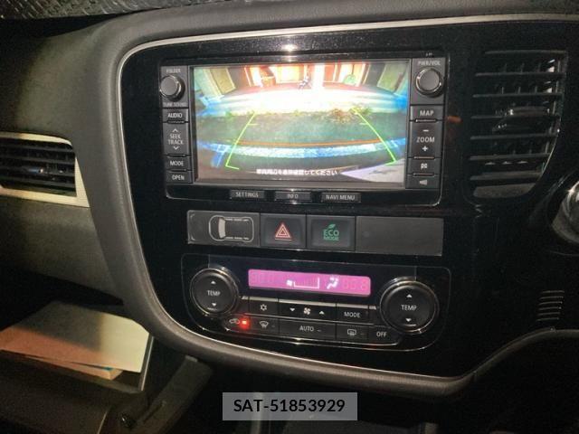 Mitsubishi OUTLANDER PHEV 2013-12 8628310-21