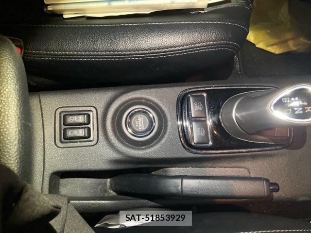 Mitsubishi OUTLANDER PHEV 2013-12 8628310-23