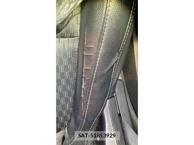 Mitsubishi OUTLANDER PHEV 2013-12 8628310-27