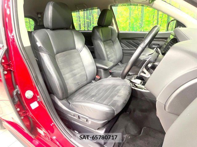 Mitsubishi OUTLANDER PHEV 2020-01 8628307-7