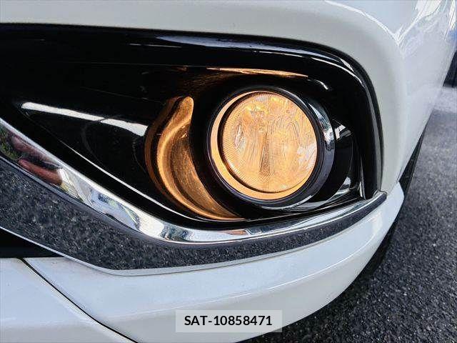 Mitsubishi OUTLANDER PHEV 2016-01 8628308-13