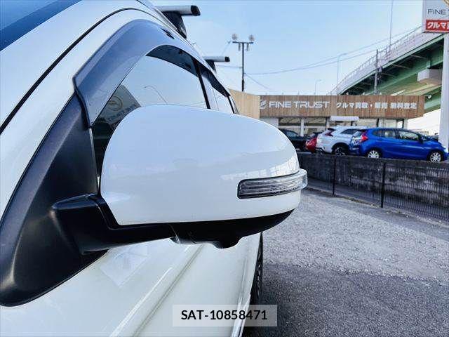 Mitsubishi OUTLANDER PHEV 2016-01 8628308-26
