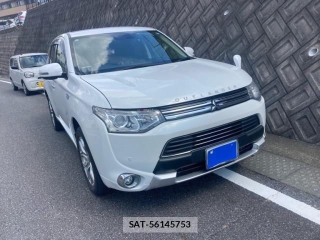 Mitsubishi OUTLANDER PHEV 2013-12 8628312-1