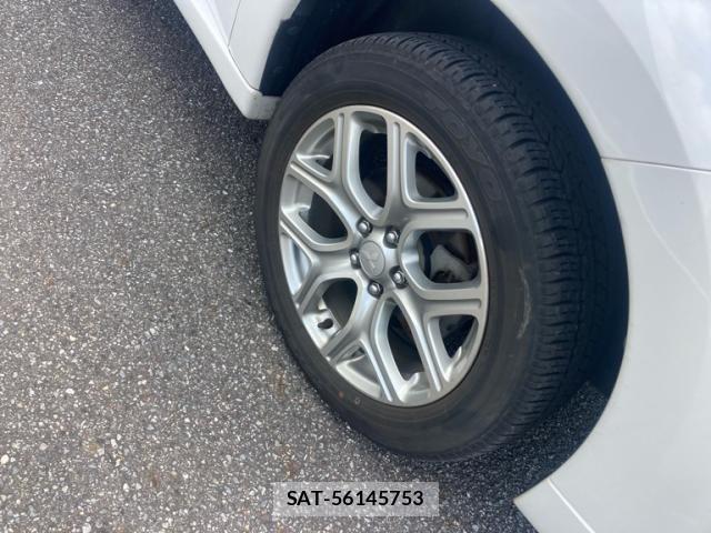 Mitsubishi OUTLANDER PHEV 2013-12 8628312-4