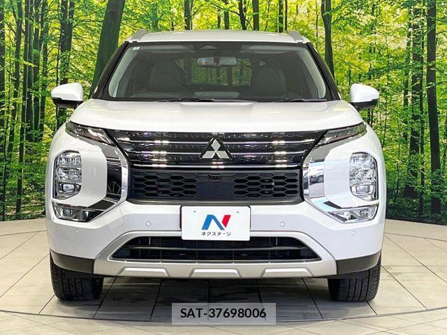 Mitsubishi OUTLANDER PHEV 2022-02 8660925-13