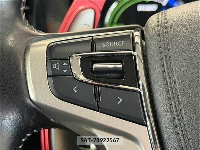 Mitsubishi OUTLANDER PHEV 2018-09 8666712-11