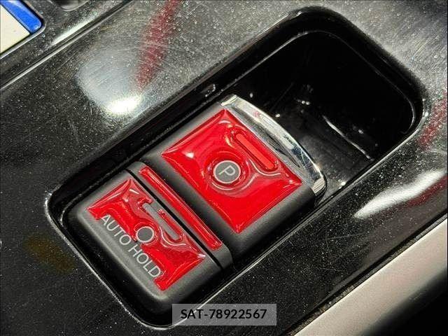 Mitsubishi OUTLANDER PHEV 2018-09 8666712-22