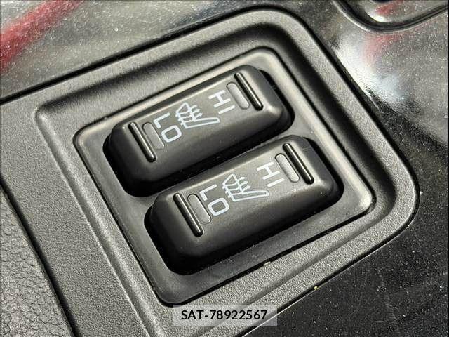 Mitsubishi OUTLANDER PHEV 2018-09 8666712-24