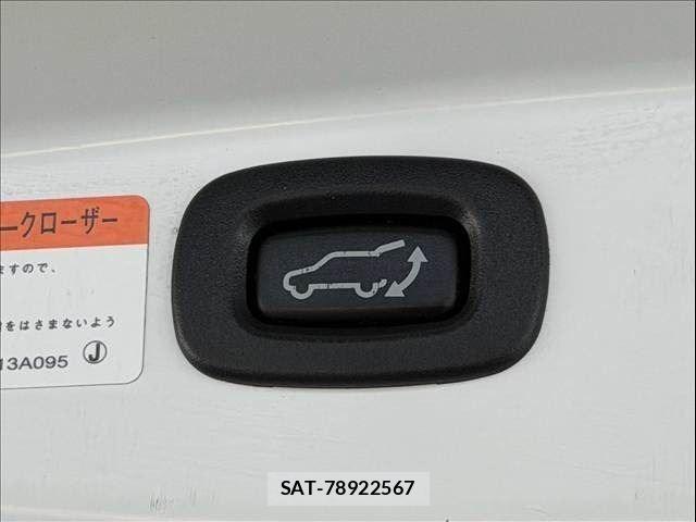 Mitsubishi OUTLANDER PHEV 2018-09 8666712-25