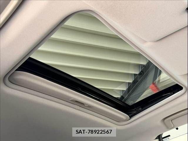 Mitsubishi OUTLANDER PHEV 2018-09 8666712-28