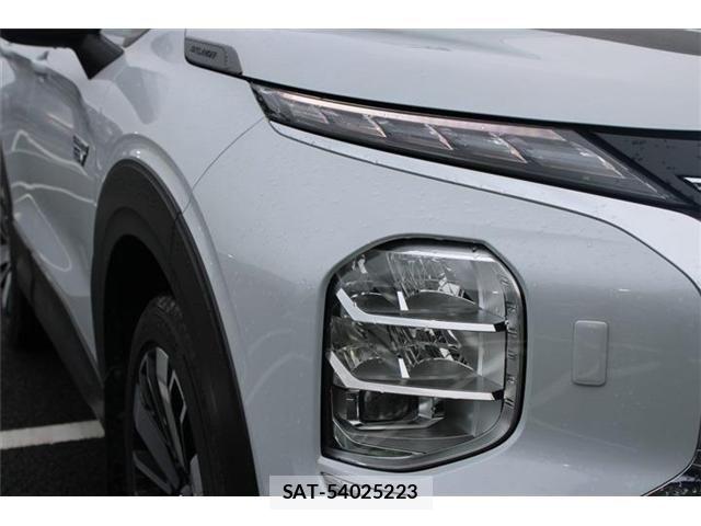 Mitsubishi OUTLANDER PHEV 2024-11 8660923-15