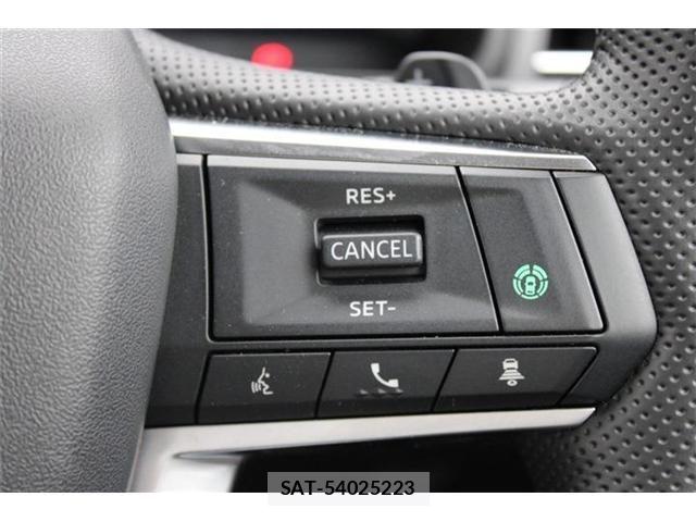 Mitsubishi OUTLANDER PHEV 2024-11 8660923-4