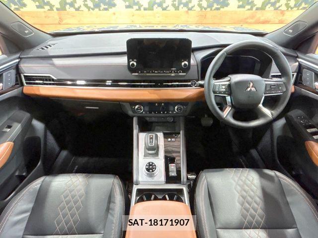 Mitsubishi OUTLANDER PHEV 2022-09 8666708-1