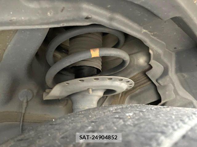 Mitsubishi OUTLANDER PHEV 2013-11 8666710-15