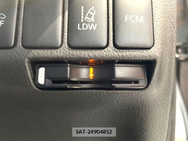 Mitsubishi OUTLANDER PHEV 2013-11 8666710-5