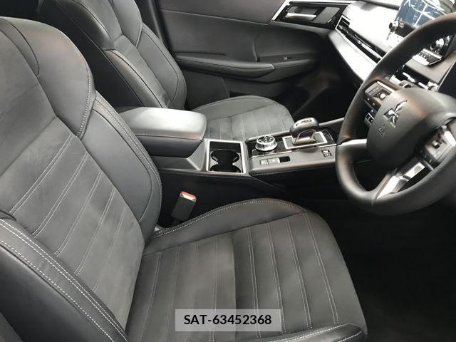 Mitsubishi OUTLANDER PHEV 2023-03 8660927-12