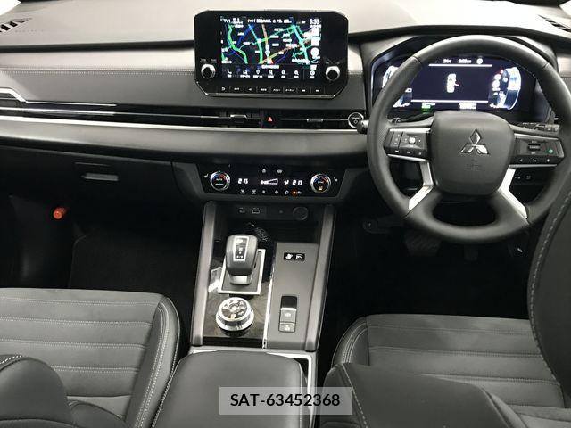 Mitsubishi OUTLANDER PHEV 2023-03 8660927-2