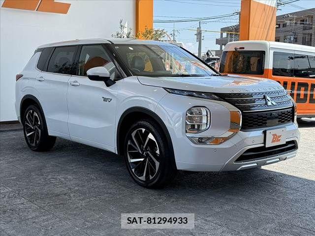 Mitsubishi OUTLANDER PHEV 2022-08 8686259-7