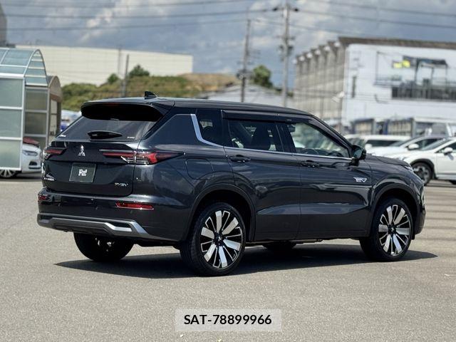 Mitsubishi OUTLANDER PHEV 2024-11 8686256-25