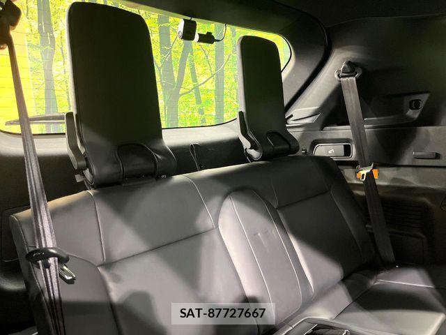 Mitsubishi OUTLANDER PHEV 2023-05 8686258-9