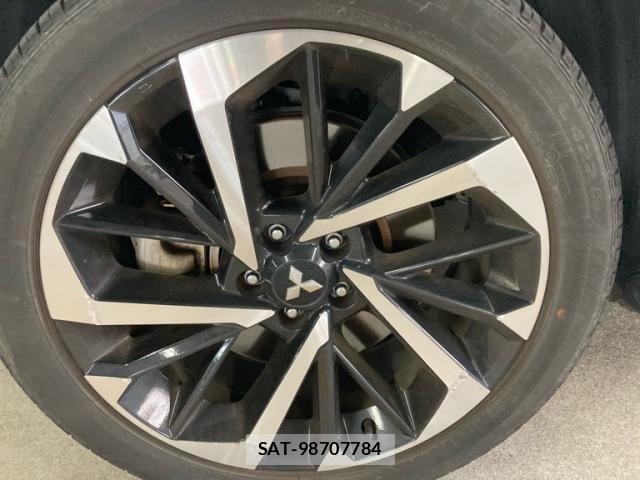Mitsubishi OUTLANDER PHEV 2022-03 8745097-9