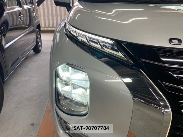 Mitsubishi OUTLANDER PHEV 2022-03 8745097-17