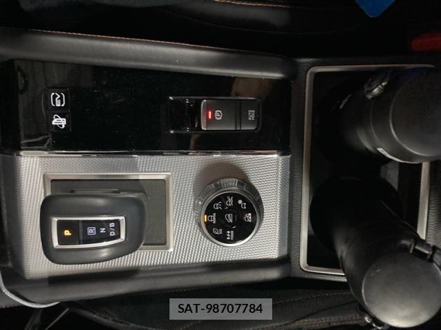 Mitsubishi OUTLANDER PHEV 2022-03 8745097-27