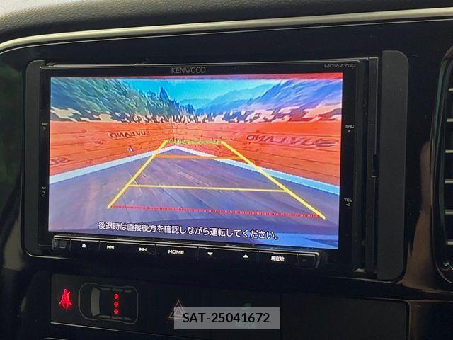 Mitsubishi OUTLANDER PHEV 2013-12 8745108-5