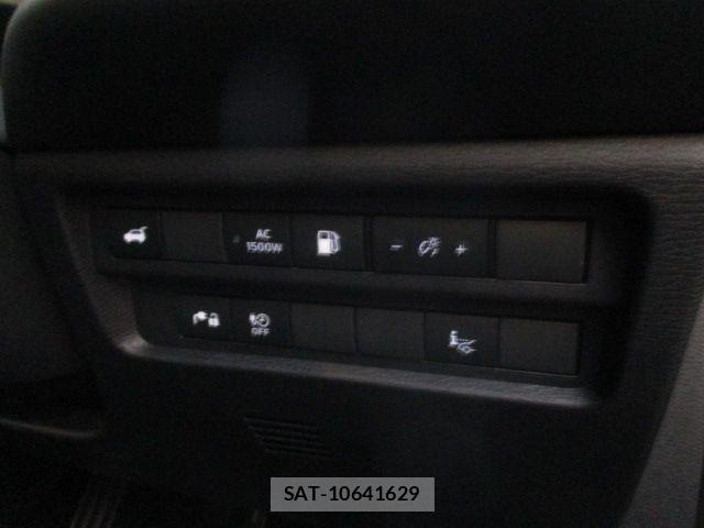 Mitsubishi OUTLANDER PHEV 2024-11 8745094-19
