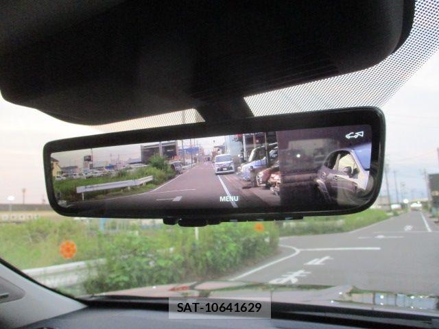 Mitsubishi OUTLANDER PHEV 2024-11 8745094-28
